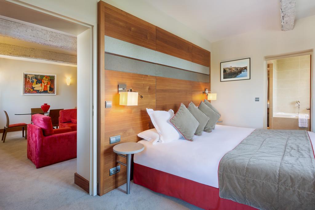 Abbaye Des Capucins Spa & Resort Montauban Habitación foto